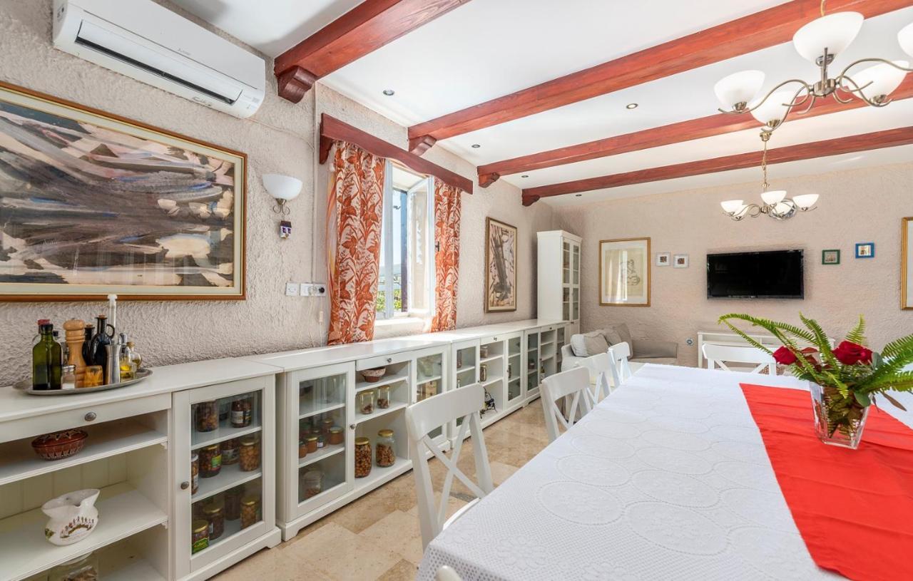 מלון House Peresiji חדר תמונה