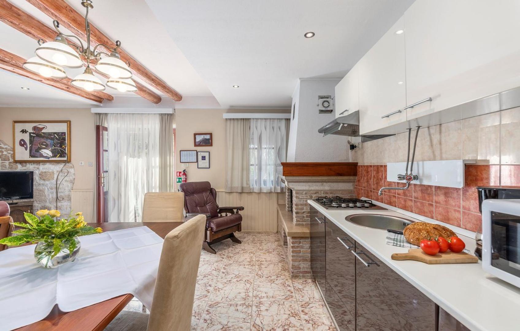 מלון House Peresiji מראה חיצוני תמונה